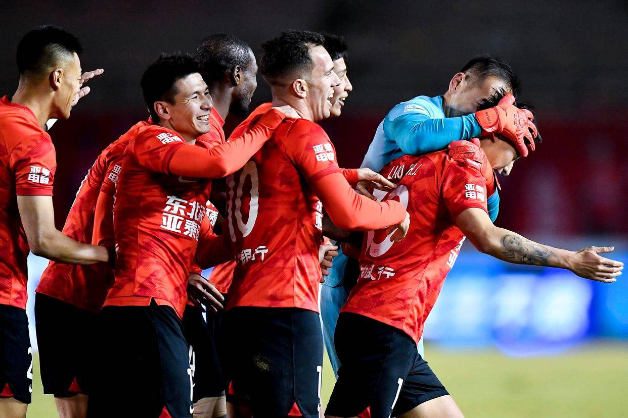 关于长春亚泰迎战上海绿地,实力对比不容小觑,比赛将提前点燃的信息 关于长春亚泰迎战上海绿地,实力对比不容小觑,比赛将提前点燃的信息