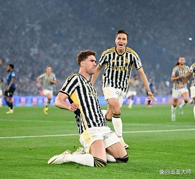 关于尤文图斯官方宣布续约主帅合同，球迷齐声欢呼的信息