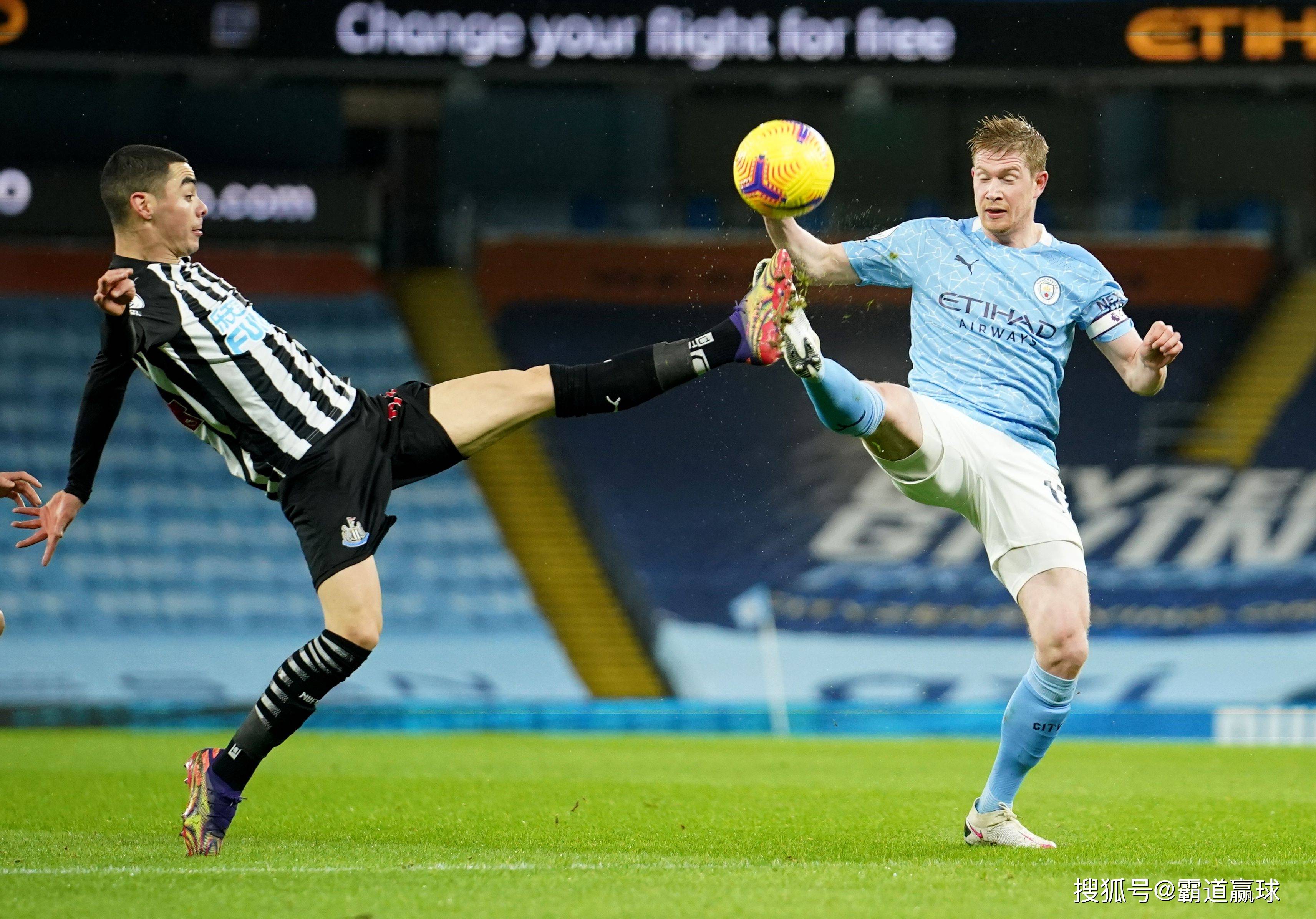 包含曼城主场大胜，巩固领先优势的词条