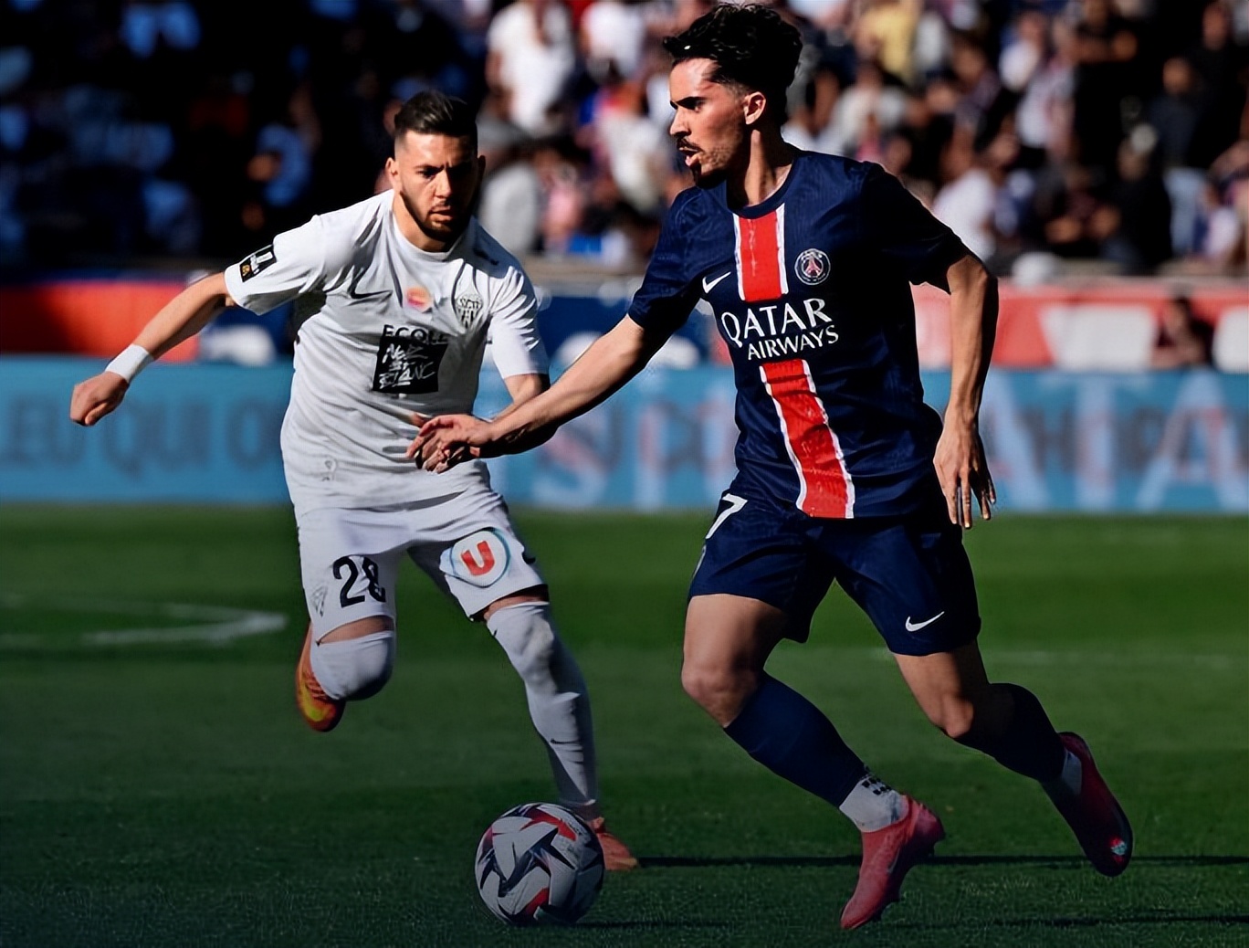 关于巴黎圣日耳曼失利，遭遇连败局势不妙的信息