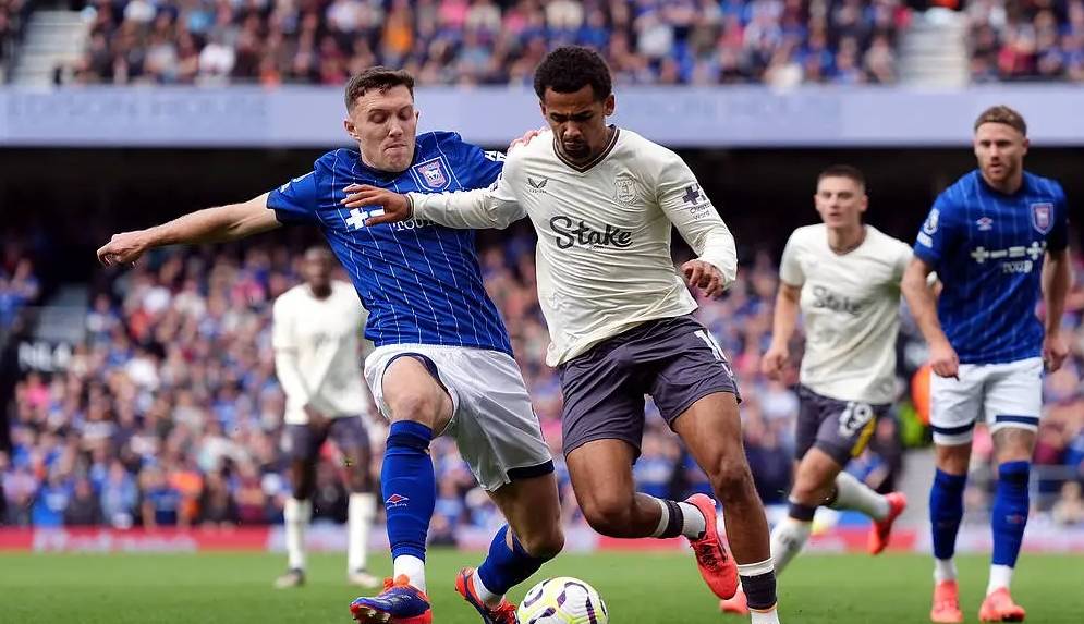 纽卡斯尔主场扳平,争取保级关键分数的简单介绍 纽卡斯尔主场扳平,争取保级关键分数的简单介绍