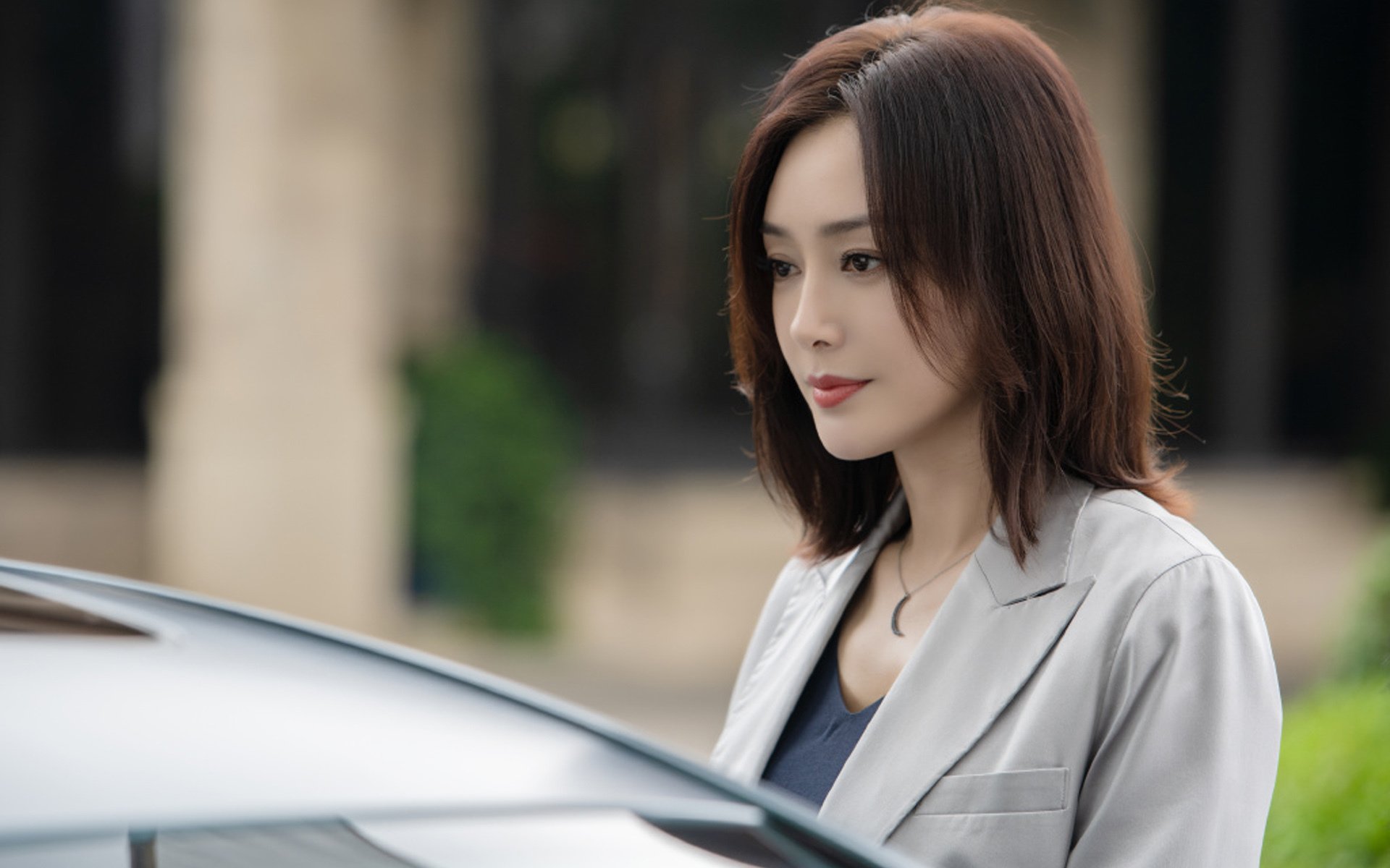 涡轮增压的体育之夜，F1揭幕战与贝恩末节接管比赛的共振时刻