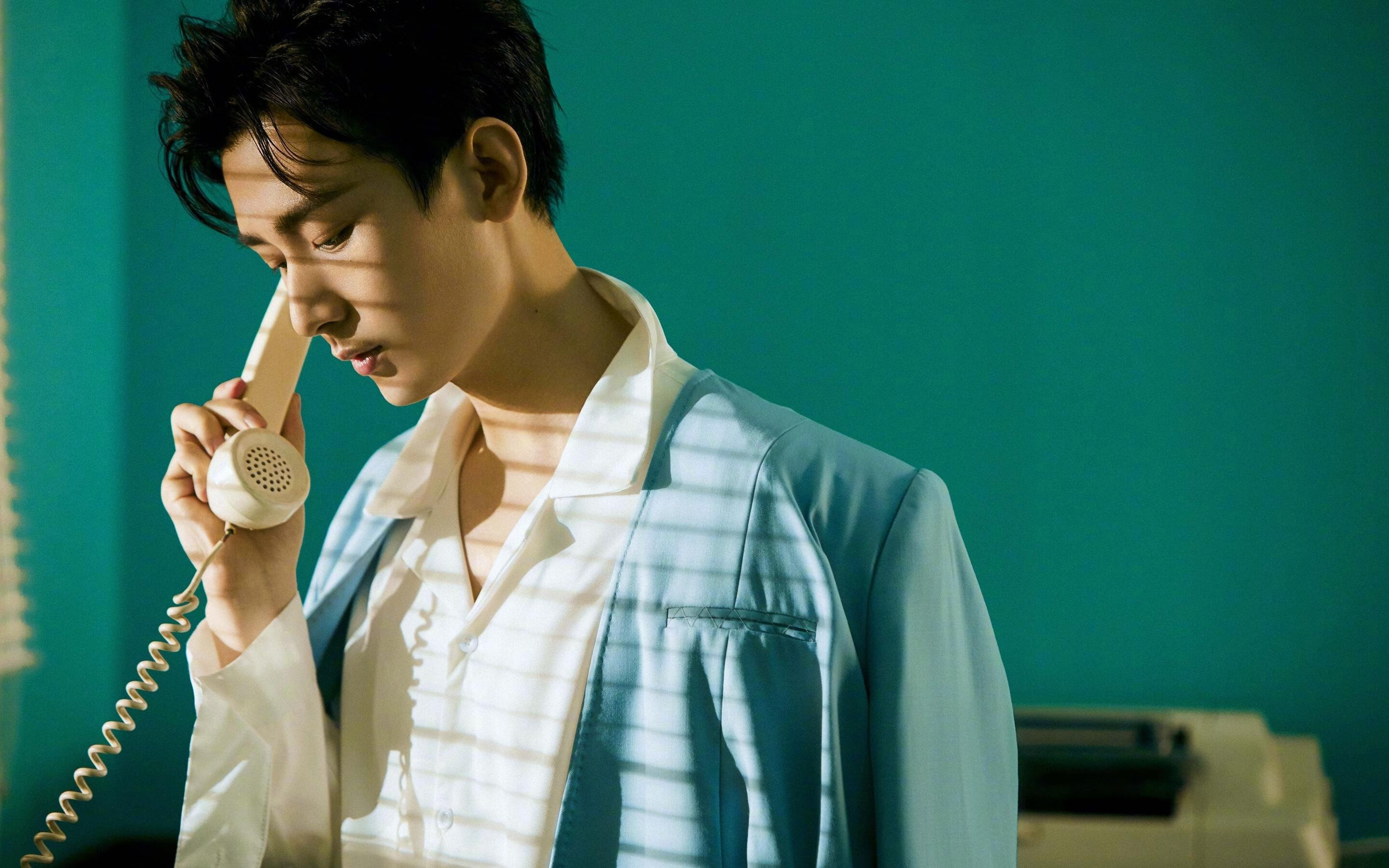 利拉德关键制胜，马刺硬仗力克独行侠