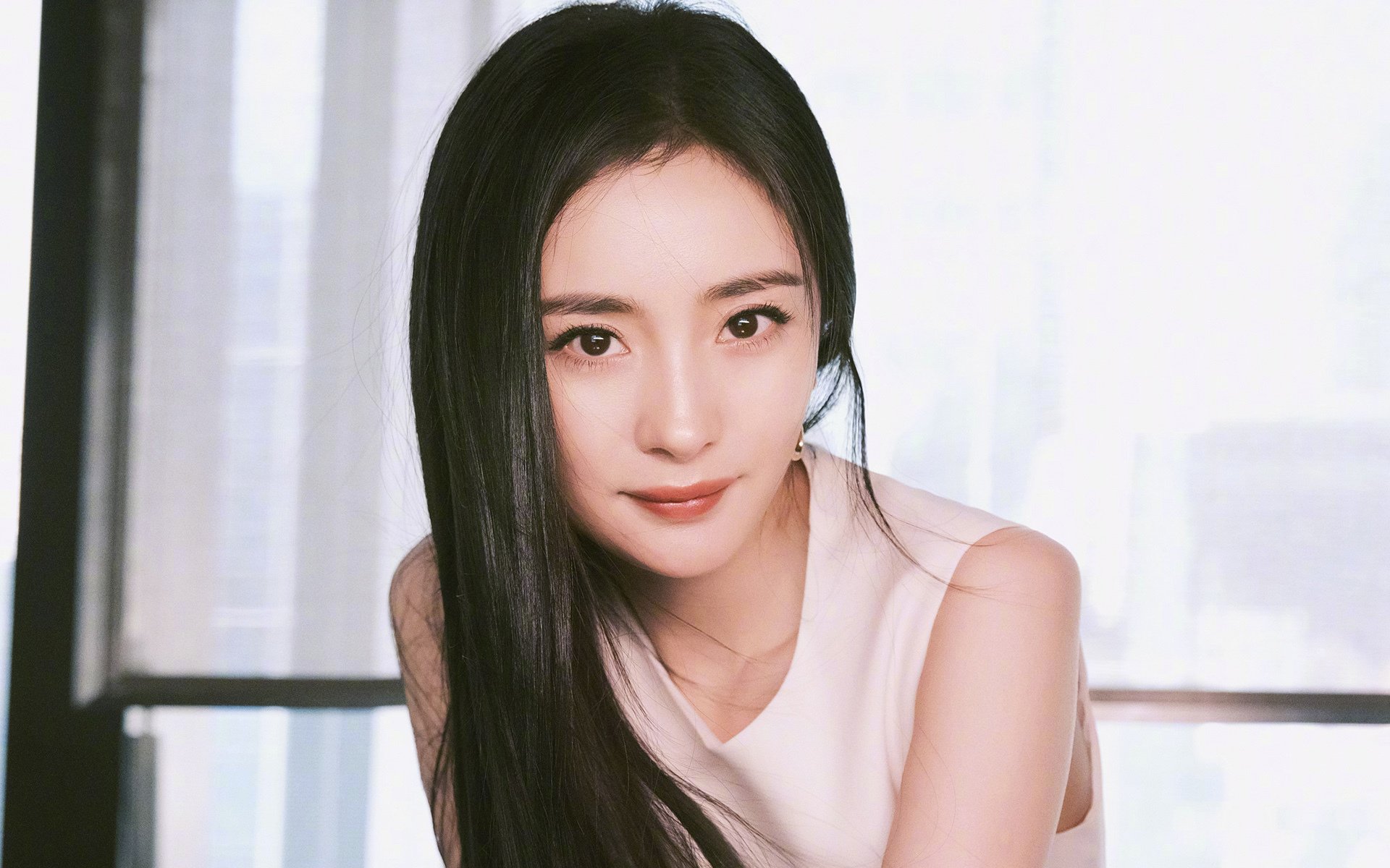 极速竞技场，当F1引擎轰鸣遇见恩比德的防守铁壁