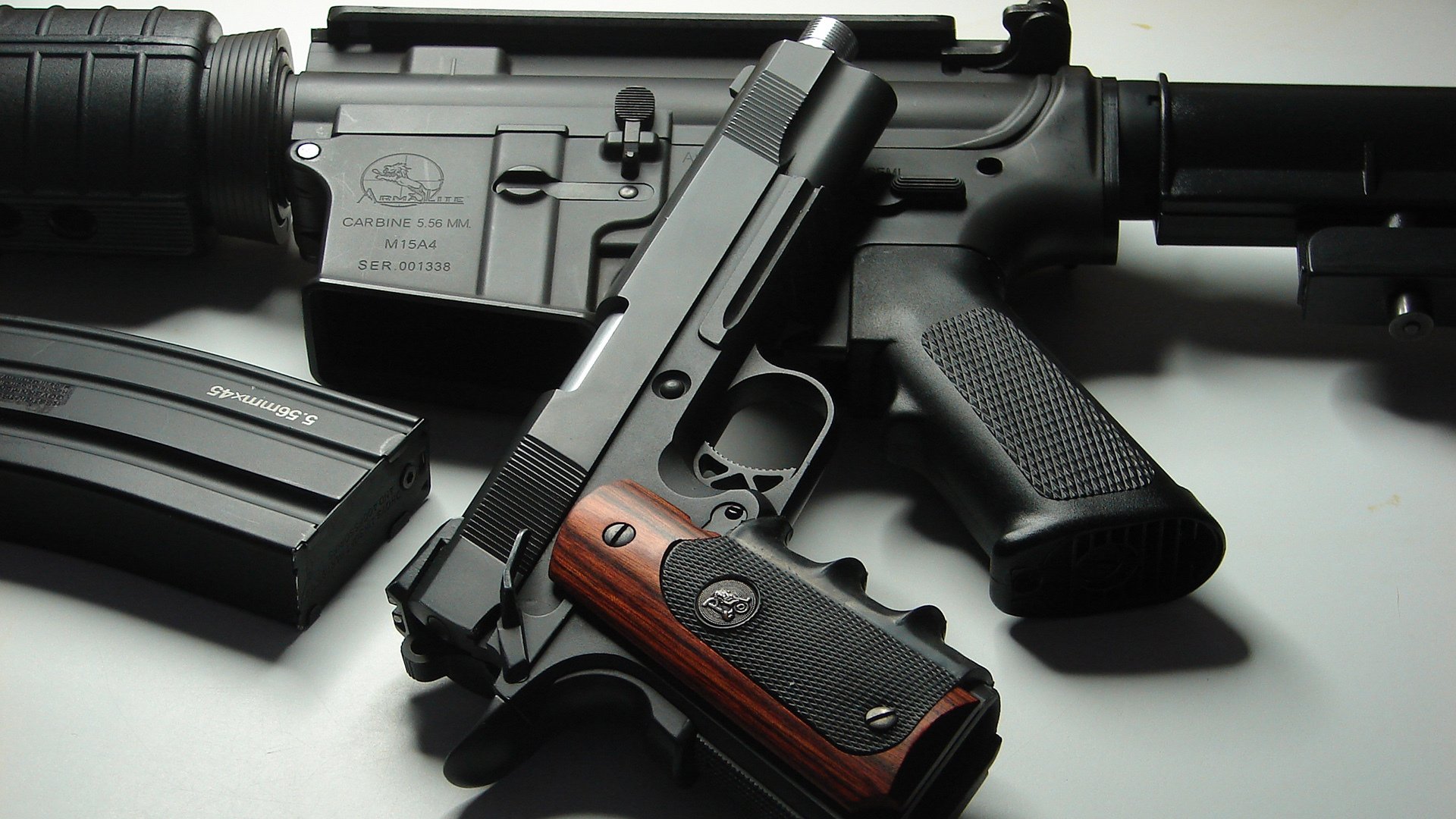 开云官网-哈利伯顿冷血三分刺穿北岸花园，绿军主场不败金身告破的黑色五分钟